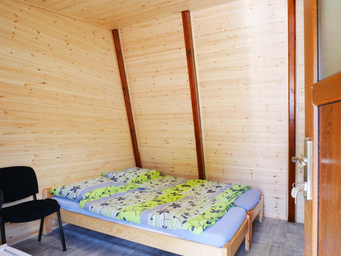 Camping Roznov Rožnov pod Radhoštěm Exterior foto