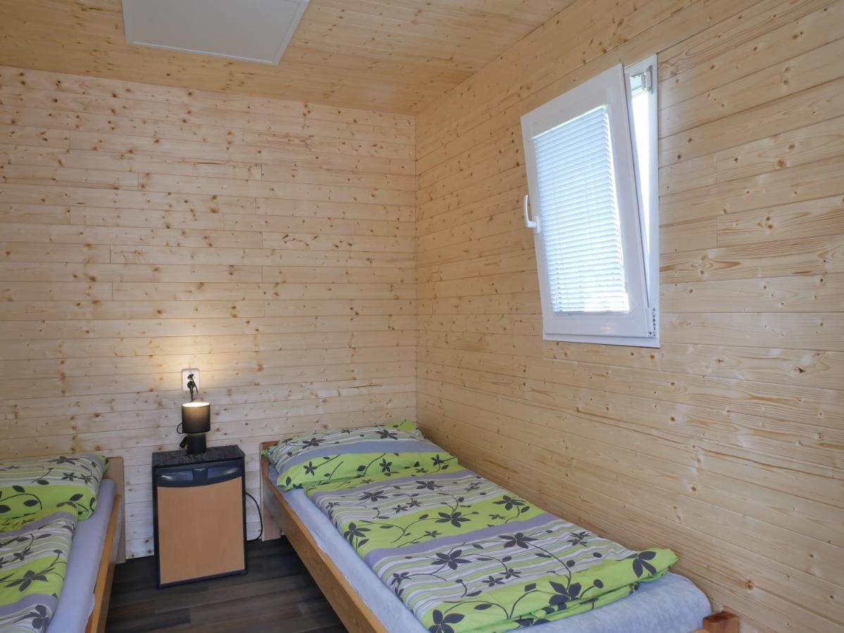 Camping Roznov Rožnov pod Radhoštěm Exterior foto