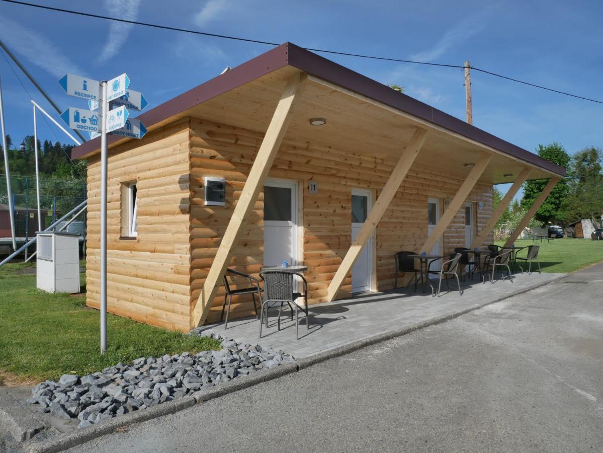 Hotel Camping Roznov Rožnov pod Radhoštěm Exterior foto