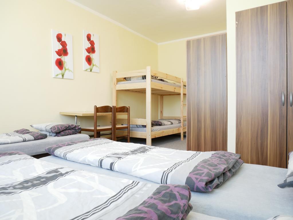 Camping Roznov Rožnov pod Radhoštěm Exterior foto